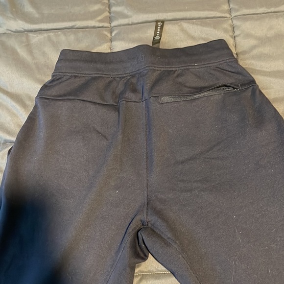 Lululemon joggers - Picture 4 of 4